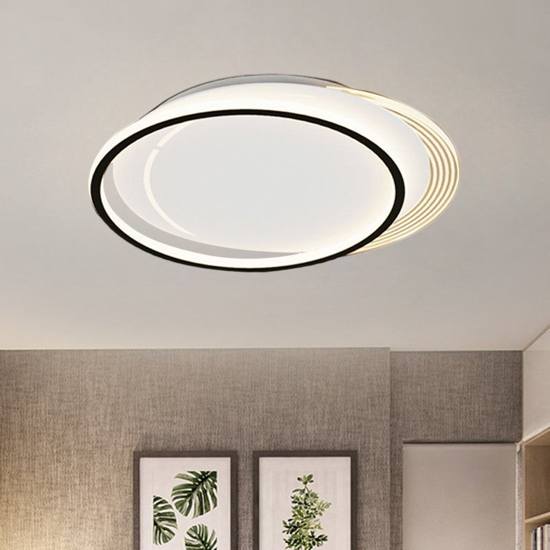 Metallic Circle Flush Mount Minimalism LED Black-White Ceiling Flush in Warm/White Light for Bedroom - Clearhalo - 'Ceiling Lights' - 'Close To Ceiling Lights' - 'Close to ceiling' - 'Flush mount' - Lighting' - 1272394