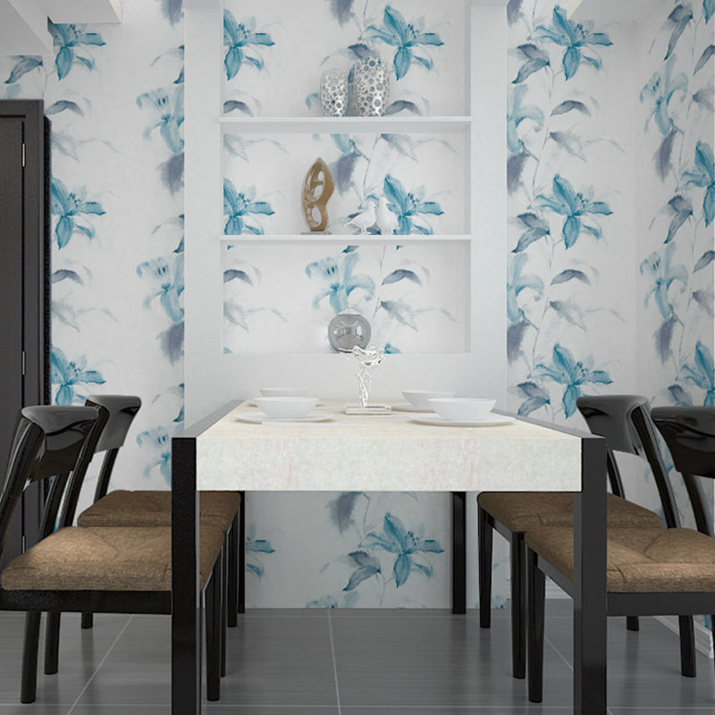 Rural Watercolor Lilies Wallpaper Soft Color Stain Resistant Wall Art for Dining Room Blue Clearhalo 'Country wall decor' 'Rustic' 'Wallpaper' Wall Decor' 1277650
