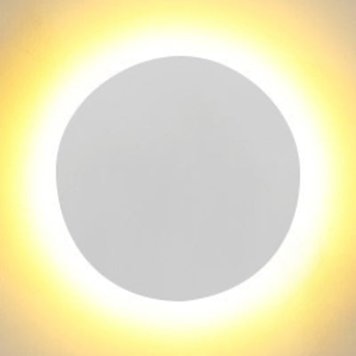 Round Sconce Light Fixture Simplistic Metallic 6"/8" Wide LED Black/White Wall Sconce Lamp in Warm/White Lighting White Warm Clearhalo 'Cast Iron' 'Glass' 'Industrial' 'Modern wall lights' 'Modern' 'Tiffany' 'Traditional wall lights' 'Wall Lamps & Sconces' 'Wall Lights' Lighting' 128215