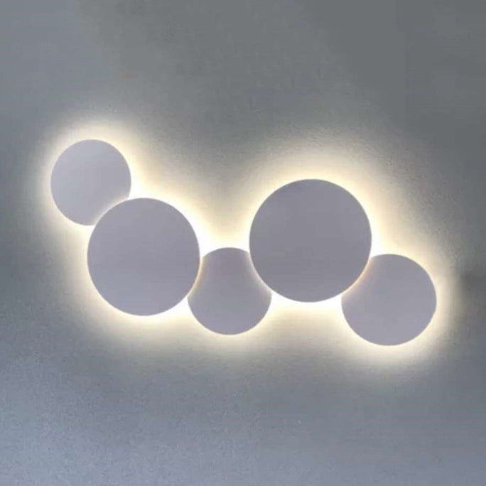 Minimalism Circle Shaped Metal Wall Lamp Warm/White Light Integrated LED Wall Lighting in Grey/White, 47.5"/52" Wide Clearhalo 'Cast Iron' 'Glass' 'Industrial' 'Modern wall lights' 'Modern' 'Tiffany' 'Traditional wall lights' 'Wall Lamps & Sconces' 'Wall Lights' Lighting' 128411