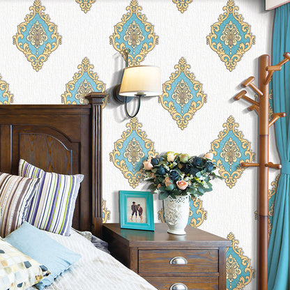 Classic Jacquard Pattern Wallpaper Roll 57.1 sq ft Flock Wall Decor Waterproof Paste-Free Beige Clearhalo 'Decoración Mural' 'Fondo de Pantalla' 'Hogar' 1284747_b5aeb503-9bda-419d-b271-5153fb879018
