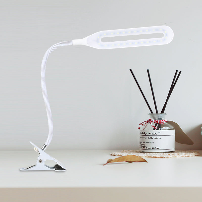 Black/White Oblong Shade LED Clip-on Desk Light Eye-Caring Plug-In Desk Light for Reading Clearhalo 'Desk Lamps' 'Lamps' Lighting' 135450