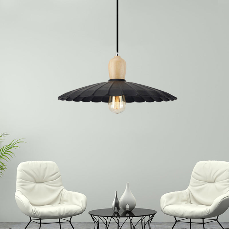 1 Light Scalloped Edge Hanging Lamp Vintage Stylish Black/White/Black Outer and White Inner Metal Pendant Light for Dining Table, 9"/14"/16" Diameter Clearhalo 'Art Deco Pendants' 'Black' 'Cast Iron' 'Ceiling Lights' 'Ceramic' 'Crystal' 'Industrial Pendants' 'Industrial' 'Metal' 'Middle Century Pendants' 'Pendant Lights' 'Pendants' 'Rustic Pendants' 'Tiffany' Lighting' 1401035