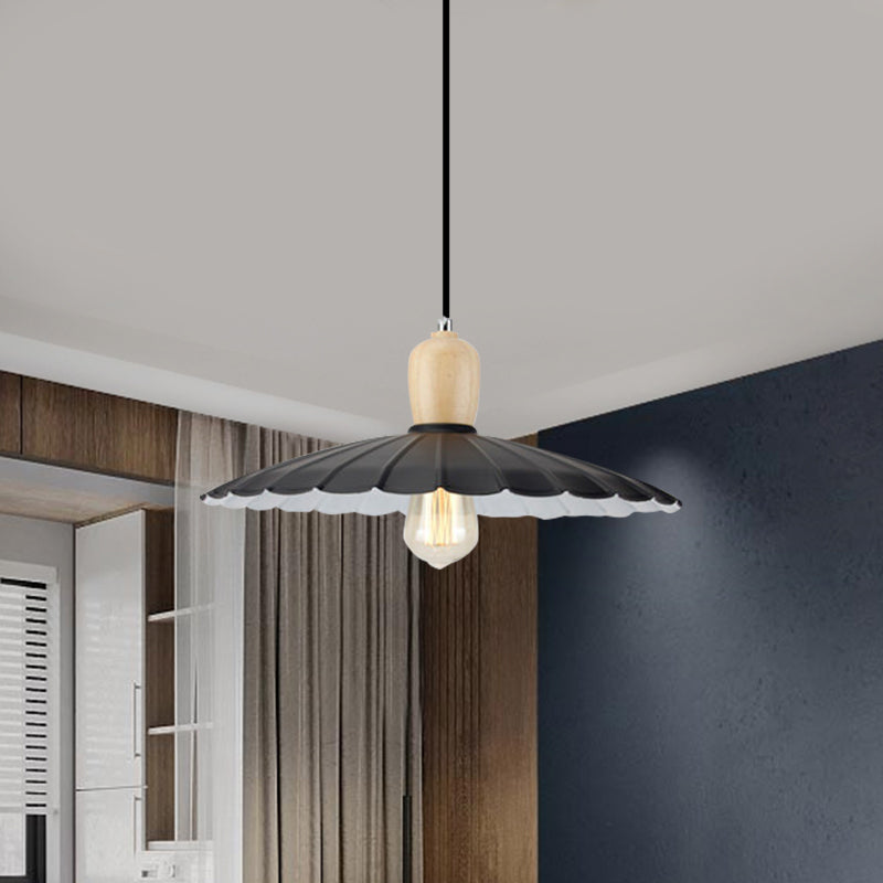 1 Light Scalloped Edge Hanging Lamp Vintage Stylish Black/White/Black Outer and White Inner Metal Pendant Light for Dining Table, 9"/14"/16" Diameter Clearhalo 'Art Deco Pendants' 'Black' 'Cast Iron' 'Ceiling Lights' 'Ceramic' 'Crystal' 'Industrial Pendants' 'Industrial' 'Metal' 'Middle Century Pendants' 'Pendant Lights' 'Pendants' 'Rustic Pendants' 'Tiffany' Lighting' 1401045