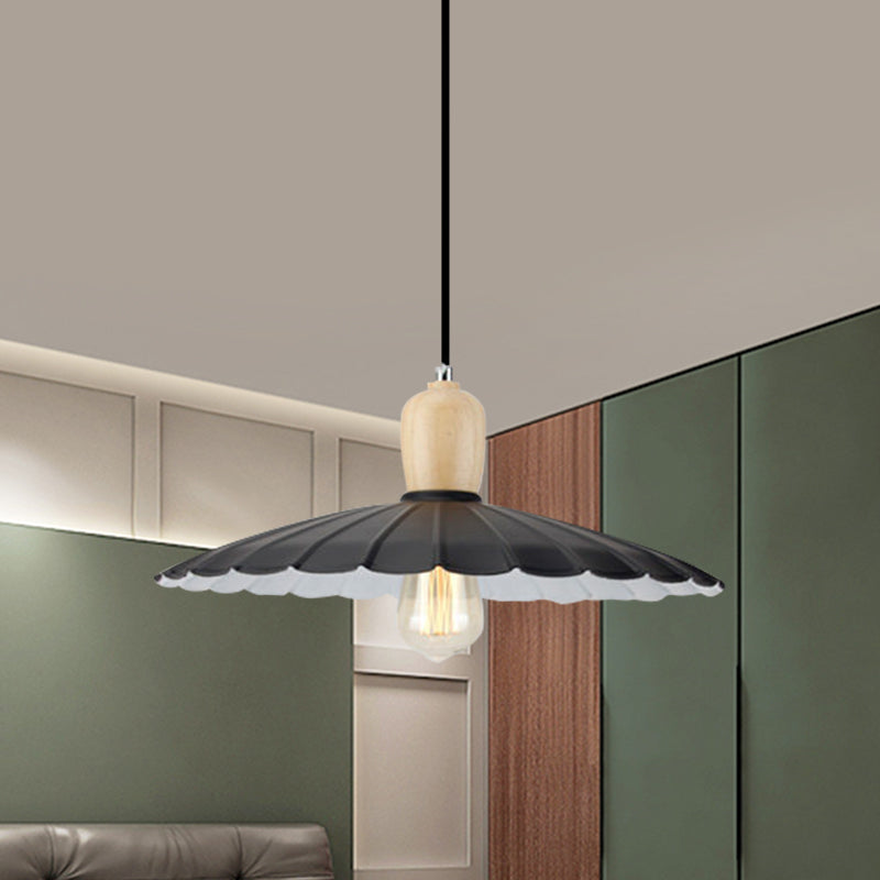 1 Light Scalloped Edge Hanging Lamp Vintage Stylish Black/White/Black Outer and White Inner Metal Pendant Light for Dining Table, 9"/14"/16" Diameter Clearhalo 'Art Deco Pendants' 'Black' 'Cast Iron' 'Ceiling Lights' 'Ceramic' 'Crystal' 'Industrial Pendants' 'Industrial' 'Metal' 'Middle Century Pendants' 'Pendant Lights' 'Pendants' 'Rustic Pendants' 'Tiffany' Lighting' 1401046