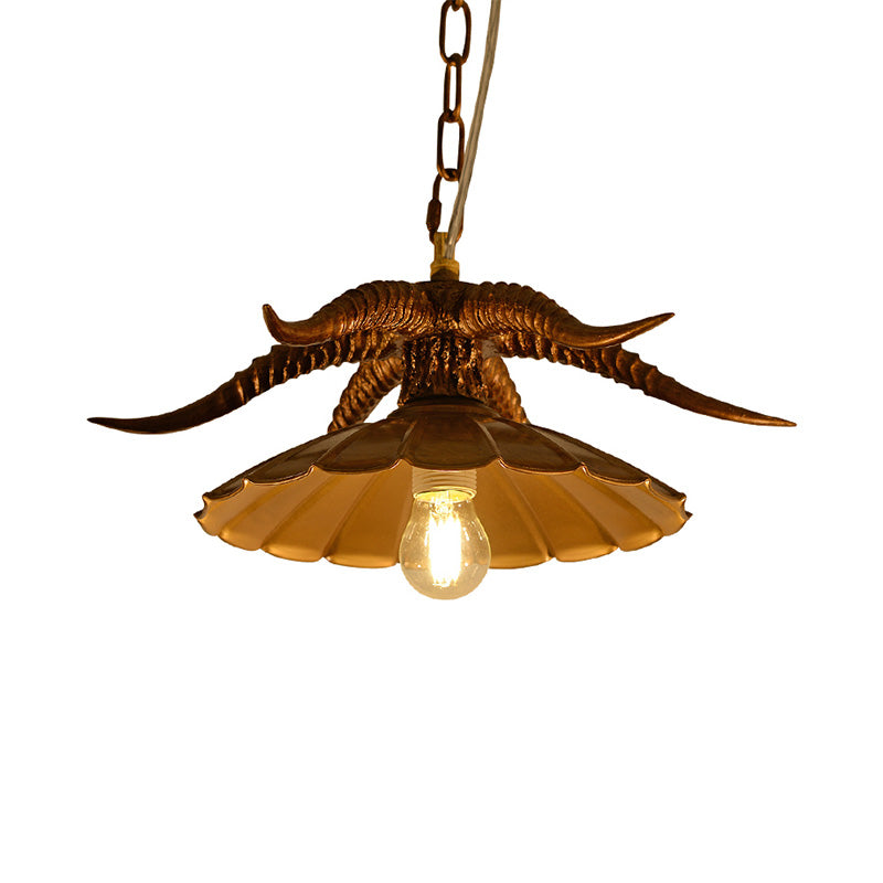 Scalloped Hanging Ceiling Light with Resin Deer Horn Rustic Loft 1 Light Pendant Lighting Clearhalo 'Ceiling Lights' 'Industrial Pendants' 'Industrial' 'Middle Century Pendants' 'Pendant Lights' 'Pendants' 'Tiffany' Lighting' 140344