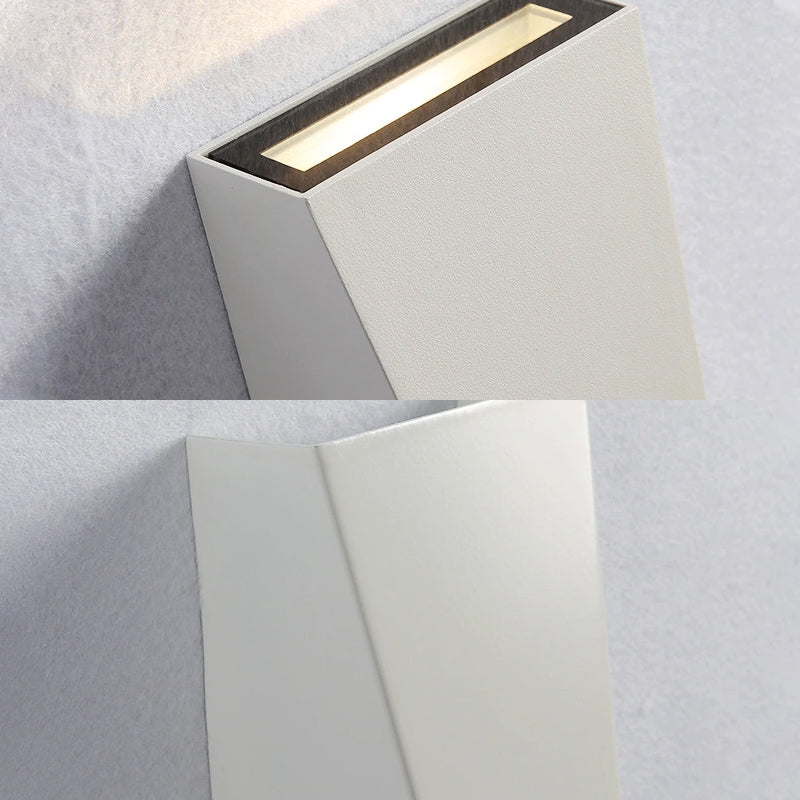 Simplistic Style Trapezoid Wall Washer Light Aluminum Warm/White Lighting LED Bedside Wall Lamp in Black/White Clearhalo 'Cast Iron' 'Glass' 'Industrial' 'Modern wall lights' 'Modern' 'Tiffany' 'Traditional wall lights' 'Wall Lamps & Sconces' 'Wall Lights' Lighting' 141400