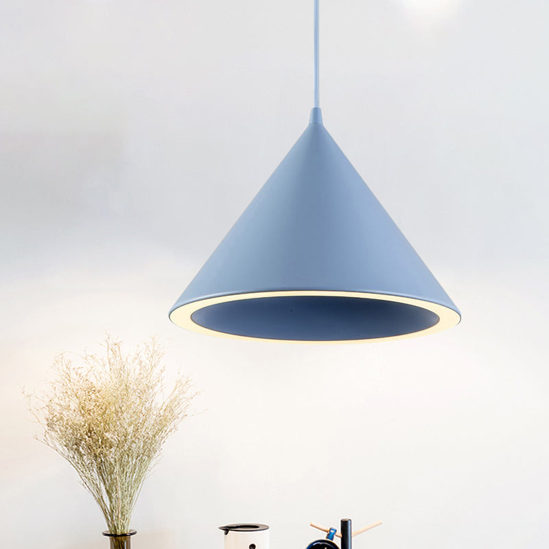 10"/12.5" Diameter 1 Light Conical Hanging Lamp Nordic Stylish Black/Blue Metal Pendant Light over Table Clearhalo 'Ceiling Lights' 'Modern Pendants' 'Modern' 'Pendant Lights' 'Pendants' Lighting' 1416865