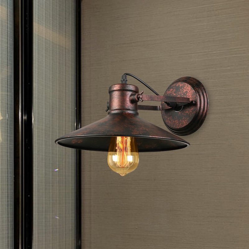 Metallic Saucer Sconce Wall Lighting Antique Style 1 Bulb Corridor Wall Sconce Lamp in Black/Rust Clearhalo 'Art deco wall lights' 'Cast Iron' 'Glass' 'Industrial wall lights' 'Industrial' 'Middle century wall lights' 'Modern' 'Rustic wall lights' 'Tiffany' 'Traditional wall lights' 'Wall Lamps & Sconces' 'Wall Lights' Lighting' 1417955