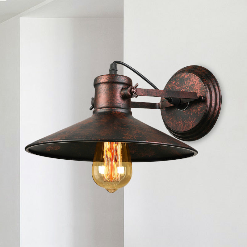 Metallic Saucer Sconce Wall Lighting Antique Style 1 Bulb Corridor Wall Sconce Lamp in Black/Rust Clearhalo 'Art deco wall lights' 'Cast Iron' 'Glass' 'Industrial wall lights' 'Industrial' 'Middle century wall lights' 'Modern' 'Rustic wall lights' 'Tiffany' 'Traditional wall lights' 'Wall Lamps & Sconces' 'Wall Lights' Lighting' 1417956