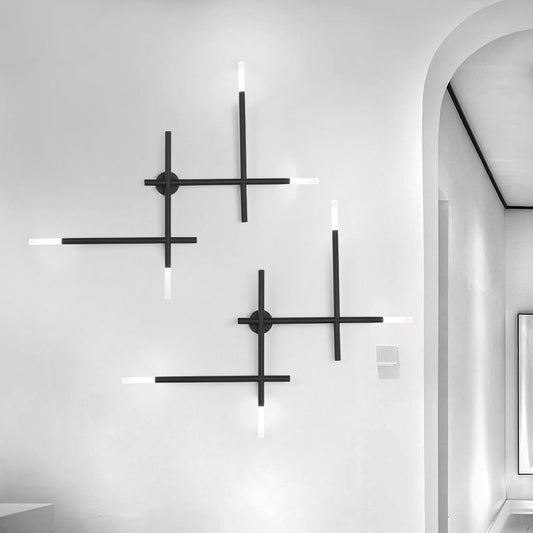 Metal Crossed Lines Wall Sconce Light Simplicity 4 Lights Black/Gold Wall Lamp in Warm/White Light - Black - White - Clearhalo - 'Cast Iron' - 'Glass' - 'Industrial' - 'Modern wall lights' - 'Modern' - 'Tiffany' - 'Traditional wall lights' - 'Wall Lamps & Sconces' - 'Wall Lights' - Lighting' - 142030