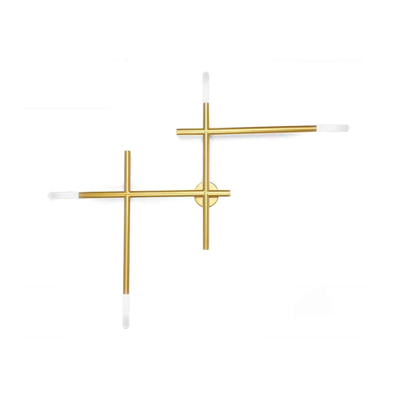 Metal Crossed Lines Wall Sconce Light Simplicity 4 Lights Black/Gold Wall Lamp in Warm/White Light Clearhalo 'Cast Iron' 'Glass' 'Industrial' 'Modern wall lights' 'Modern' 'Tiffany' 'Traditional wall lights' 'Wall Lamps & Sconces' 'Wall Lights' Lighting' 142036
