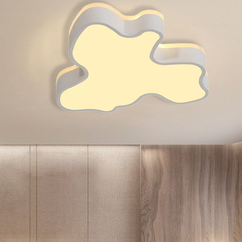 16"/19.5"/23.5" W Abstract Flush Light with Black/White Metal Shade and Acrylic Diffuser Led Contemporary Flush Mount in Warm/White Clearhalo 'Ceiling Lights' 'Close To Ceiling Lights' 'Close to ceiling' 'Flush mount' Lighting' 1434076