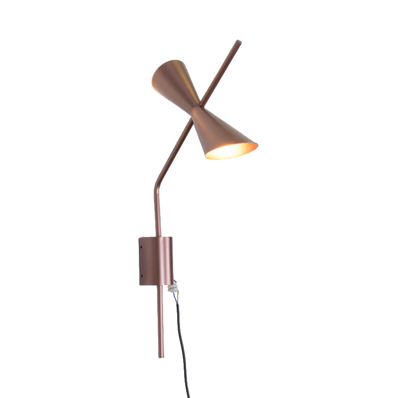 Contemporary Horn Shape Wall Light Rose Gold Small Wall Lamp in Rose Gold for Boutique Stairway Clearhalo 'Cast Iron' 'Glass' 'Industrial' 'Modern wall lights' 'Modern' 'Tiffany' 'Traditional wall lights' 'Wall Lamps & Sconces' 'Wall Lights' Lighting' 144919