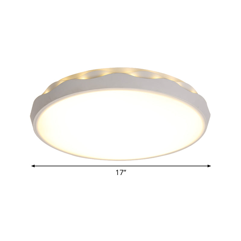 White Rounded Ceiling Lighting Minimalist Iron 17"/21" Dia LED Flush Mount Light with Scalloped Edge, Warm/White Light Clearhalo 'Ceiling Lights' 'Close To Ceiling Lights' 'Close to ceiling' 'Flush mount' Lighting' 1454450