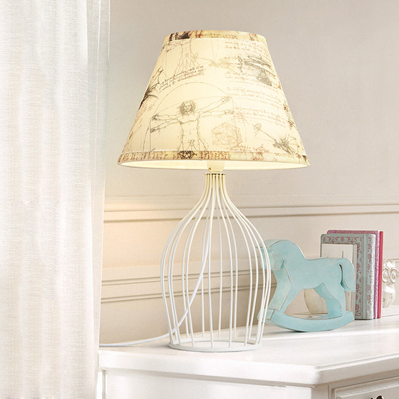 White Tapered Night Table Light Traditional Fabric 1 Head Living Room Desk Lamp with Wire Cage Base Clearhalo 'Lamps' 'Table Lamps' Lighting' 1454474