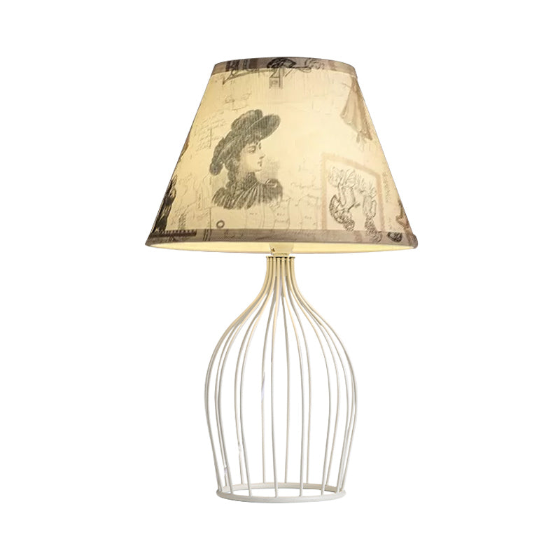 White Tapered Night Table Light Traditional Fabric 1 Head Living Room Desk Lamp with Wire Cage Base Clearhalo 'Lamps' 'Table Lamps' Lighting' 1454485