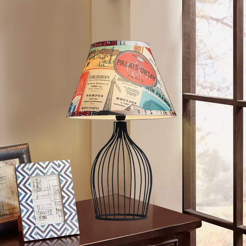 1 Head Barrel Night Table Lamp Traditional Black Nightstand Lighting with Metal Wire Cage Base Clearhalo 'Lamps' 'Table Lamps' Lighting' 1454496
