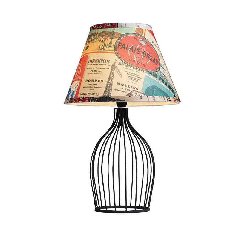 1 Head Barrel Night Table Lamp Traditional Black Nightstand Lighting with Metal Wire Cage Base Clearhalo 'Lamps' 'Table Lamps' Lighting' 1454498