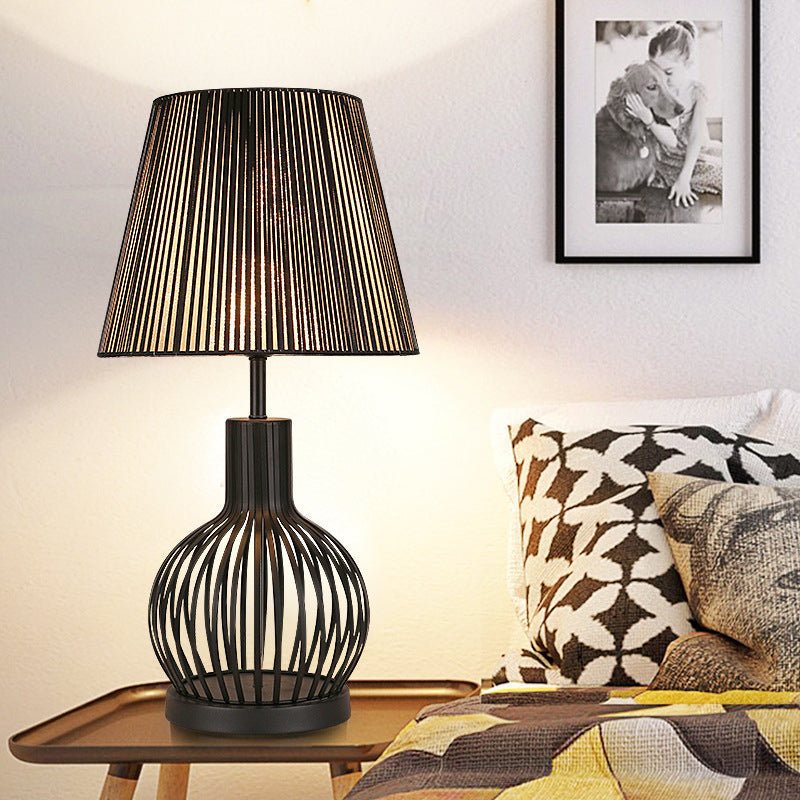 Black Bucket Night Table Lamp Traditional Fabric 1 Head Bedroom Nightstand Light with Round/Oval/Diamond Wire Cage Clearhalo 'Lamps' 'Table Lamps' Lighting' 1454662