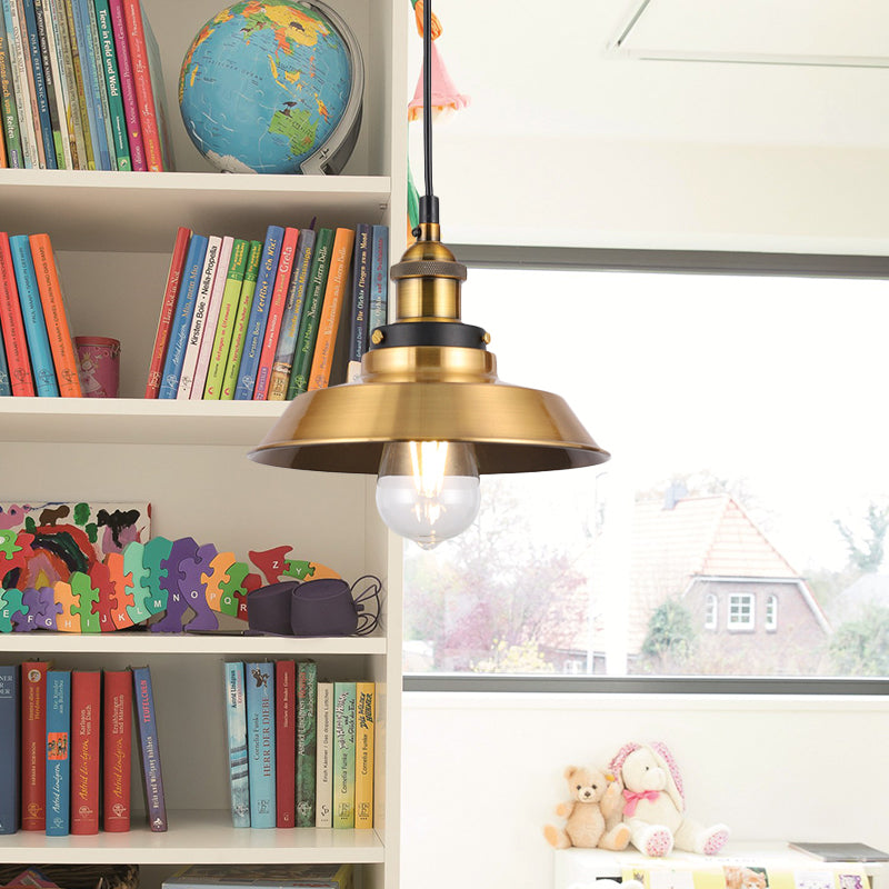 Antique Gold 1-Light Pendant Lighting Retro Iron Lid/Flat/Hammered Cone Hanging Light Fixture over Dining Table Clearhalo 'Art Deco Pendants' 'Cast Iron' 'Ceiling Lights' 'Ceramic' 'Crystal' 'Industrial Pendants' 'Industrial' 'Metal' 'Middle Century Pendants' 'Pendant Lights' 'Pendants' 'Tiffany' Lighting' 1457107