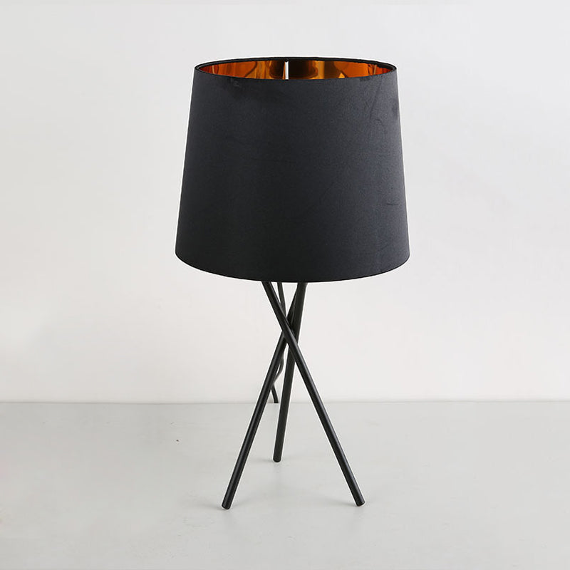 Drum Fabric Night Lighting Minimalist Novelty 1-Light Black/White Table Lamp with Cross-Legged Design Clearhalo 'Lamps' 'Table Lamps' Lighting' 1457779