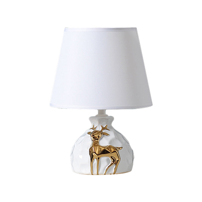 1-Bulb Tapered Desk Light Countryside White Fabric Night Table Lamp with Deer Vase Base, 11"/14"/15" Wide Clearhalo 'Lamps' 'Table Lamps' Lighting' 1468093