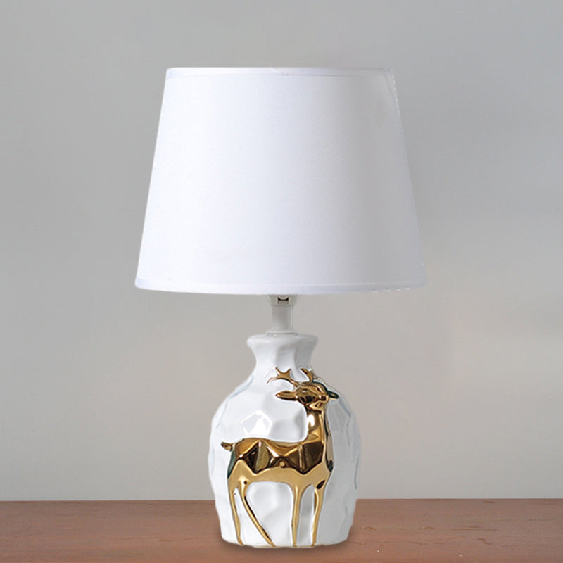 1-Bulb Tapered Desk Light Countryside White Fabric Night Table Lamp with Deer Vase Base, 11"/14"/15" Wide Clearhalo 'Lamps' 'Table Lamps' Lighting' 1468097
