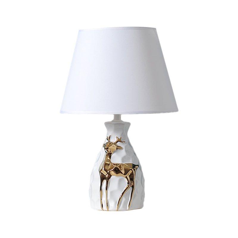 1-Bulb Tapered Desk Light Countryside White Fabric Night Table Lamp with Deer Vase Base, 11"/14"/15" Wide Clearhalo 'Lamps' 'Table Lamps' Lighting' 1468103