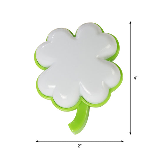 Kids Clover Mini Plug in Night Light Plastic Bedside LED Wall Lighting in Green and White Clearhalo 'Night Lights' 'Wall Lights' Lighting' 1468250