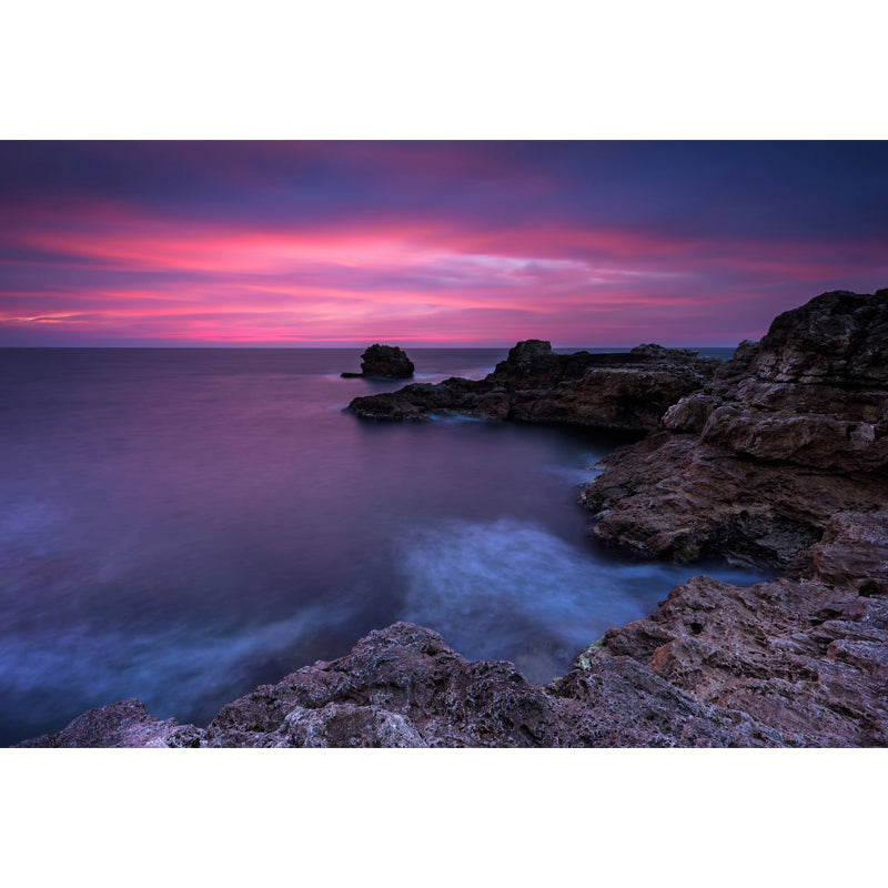 Purple-Blue Tropical Wall Mural Whole Sea with Rock Bay at Dusk Wall Art for Bedroom Clearhalo 'Wall Decor' 'Wall Mural' 1468860