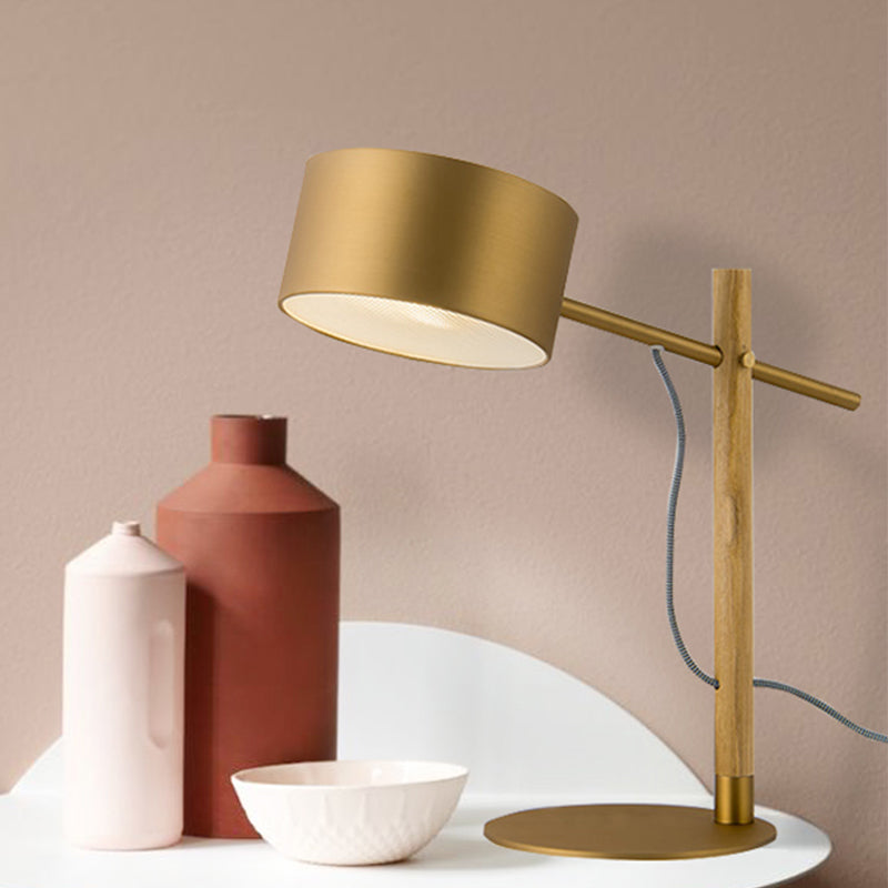 1 Light Drum Shade Wood Table Lamp Colonialism Gold Aluminum Night Light with Base for Bedside Clearhalo 'Lamps' 'Table Lamps' Lighting' 1475230