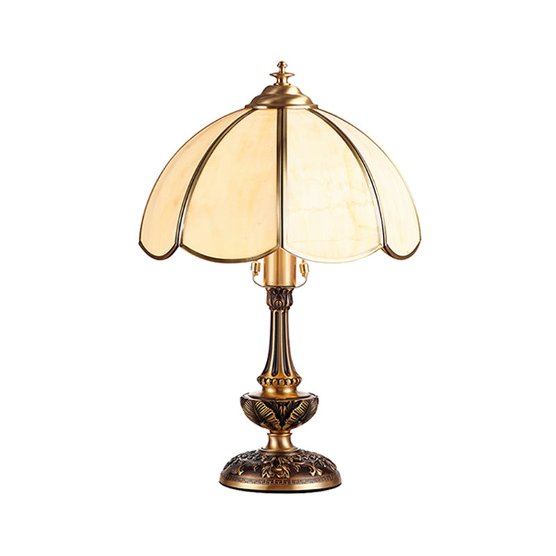 Golden Scalloped Nightstand Lamp Rustic Cream Glass 1 Light Bedroom Table Light with Base Clearhalo 'Lamps' 'Table Lamps' Lighting' 1476274