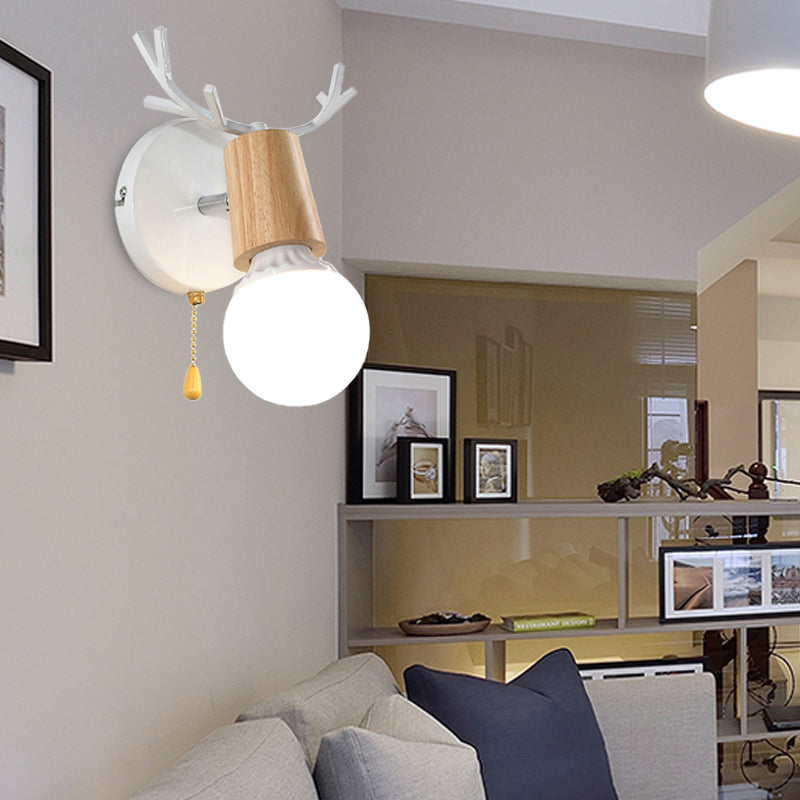 1 Light Bare Bulb Sconce Lamp Modern Style Black/White Finish Metal and Wood Wall Lighting with Deer Horn White Clearhalo 'Industrial wall lights' 'Industrial' 'Middle century wall lights' 'Rustic wall lights' 'Tiffany' 'Wall Lamps & Sconces' 'Wall Lights' Lighting' 148263