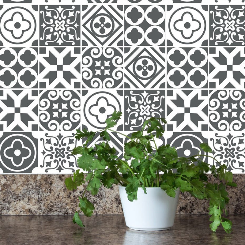 Adhesive Black-White Bohemia Wallpaper Panel 8.6-sq ft Moroccan Tile Wall Art for Home Clearhalo 'Wall Decor' 'Wallpaper' 1501002