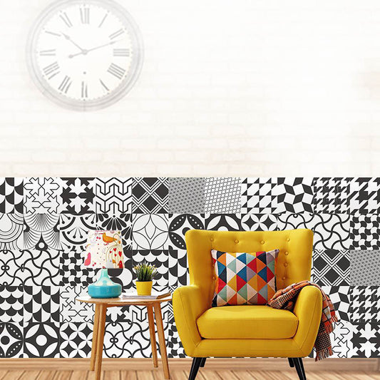 Seamless Geometric Pattern Wallpaper in Black-White Modern Adhesive Wall Covering for Bathroom Clearhalo 'Modern wall decor' 'Modern' 'Wallpaper' Wall Decor' 1501307