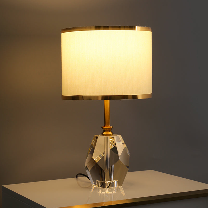 White Drum Nightstand Lamp Traditional 1 Bulb Fabric Shade Sitting Room Crystal Table Light Clearhalo 'Lamps' 'Table Lamps' Lighting' 1503749