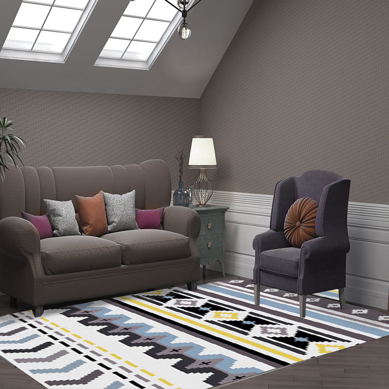 Indian Americana Indoor Rug Striped Diamond Geometric Synthetic Stain Resistant Pet Friendly Indoor Floor Covering Clearhalo 'Area Rug' 'Rugs' 'Southwestern' Rug' 1503906