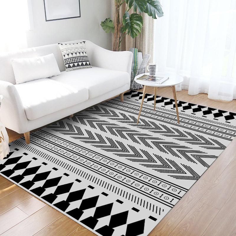Striped Chevron Washable Area Rug for Living Room Southwestern Americana Pet Friendly Rug in Black and White Clearhalo 'Area Rug' 'Rugs' 'Southwestern' Rug' 1504171