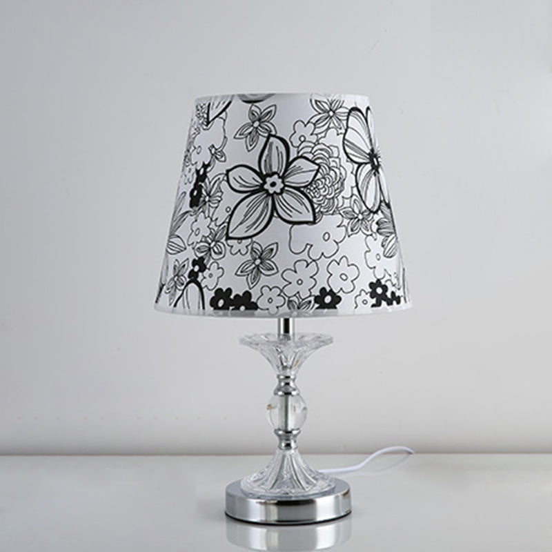 1 Bulb Table Light with Flower-Patterned Shade Fabric Traditional Living Room Crystal Nightstand Lamp in Silver Silver Clearhalo 'Lamps' 'Table Lamps' Lighting' 1504505