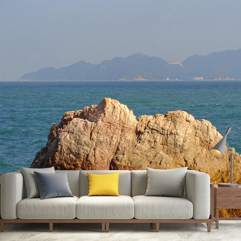 Sea Behind Stone Scenery Mural Contemporary Smooth Surface Wall Covering in Brown Clearhalo 'Wall Decor' 'Wall Mural' 1505404