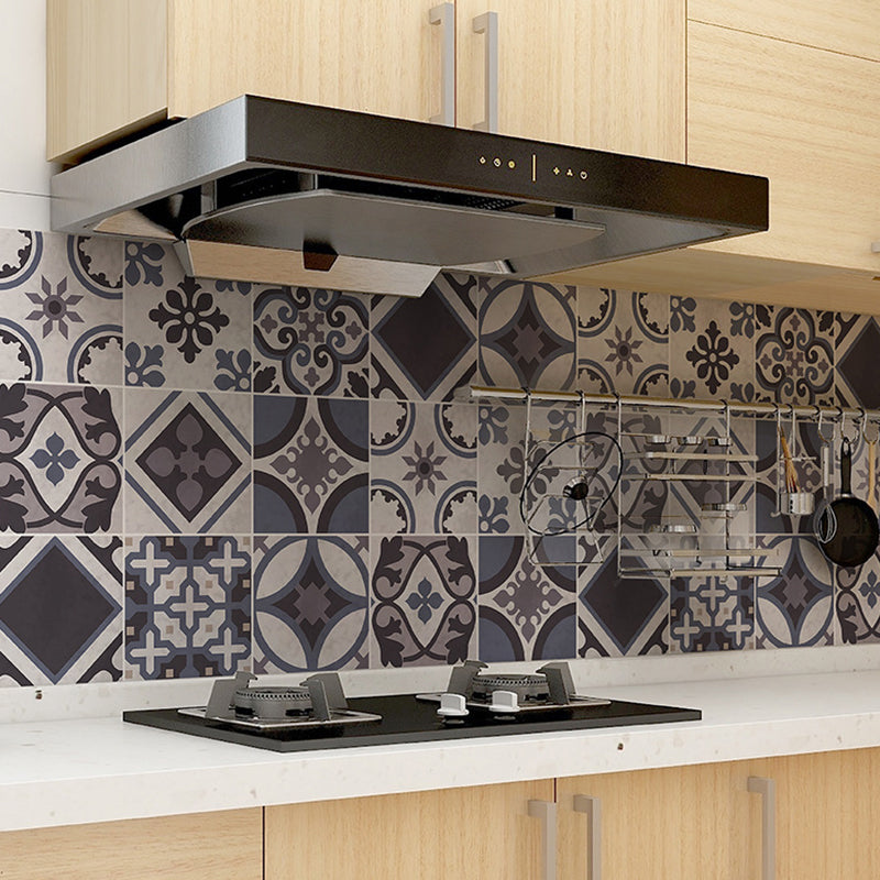 Bohemian Style Floral Wallpapers for Kitchen 3.5' x 8" Wall Covering in Black, Easy to Remove Clearhalo 'Wall Decor' 'Wallpaper' 1507912