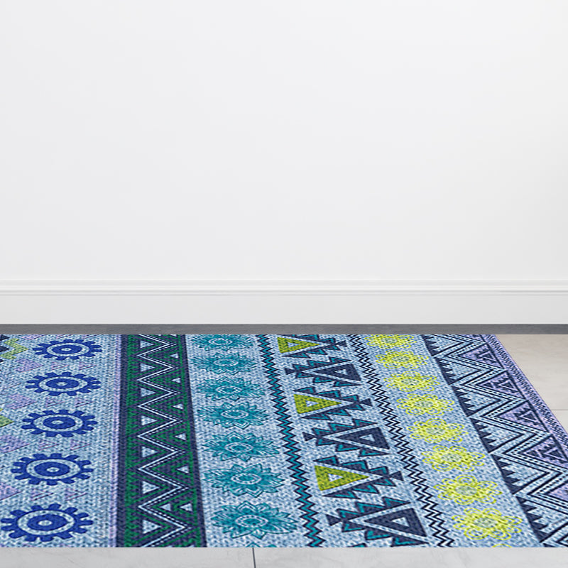 Retro Wave Stripe Triangle Rug in Blue Bohemian Rug Polyester Non-Slip Backing Rug for Bedroom Clearhalo 'Area Rug' 'Bohemian' 'Rugs' Rug' 1516362