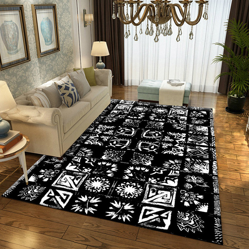 Oriental Floral Square Pattern Rug in White Moroccan Rug Polyester Non-Slip Backing Area Rug for Bedroom Black Clearhalo 'Area Rug' 'Moroccan' 'Rugs' Rug' 1517956