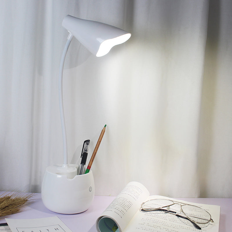 Eye-Caring Flexible Gooseneck Desk Light Pen Holder Design LED USB Charging Reading Light in Blue/Pink/White/Yellow Clearhalo 'Desk Lamps' 'Lamps' Lighting' 1522926