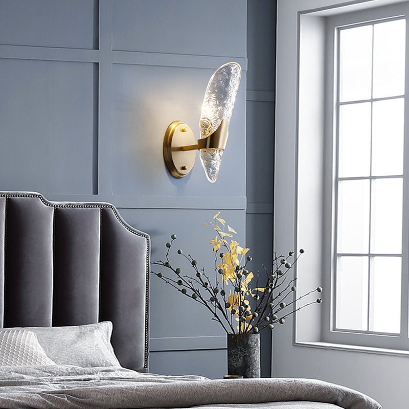 1/2-Bulbs Exposed Wall Lighting Contemporary Textured Glass Sconce Light in Brass for Dining Room 1.0 Brass Clearhalo 'Modern wall lights' 'Modern' 'Wall Lamps & Sconces' 'Wall Lights' Lighting' 155629