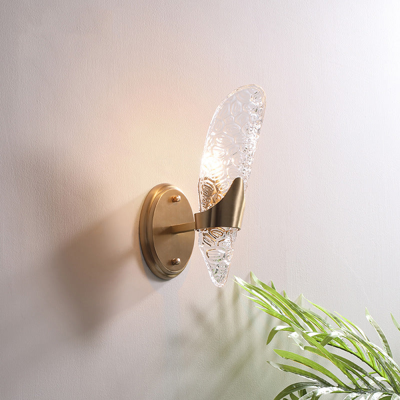 1/2-Bulbs Exposed Wall Lighting Contemporary Textured Glass Sconce Light in Brass for Dining Room Clearhalo 'Modern wall lights' 'Modern' 'Wall Lamps & Sconces' 'Wall Lights' Lighting' 155630