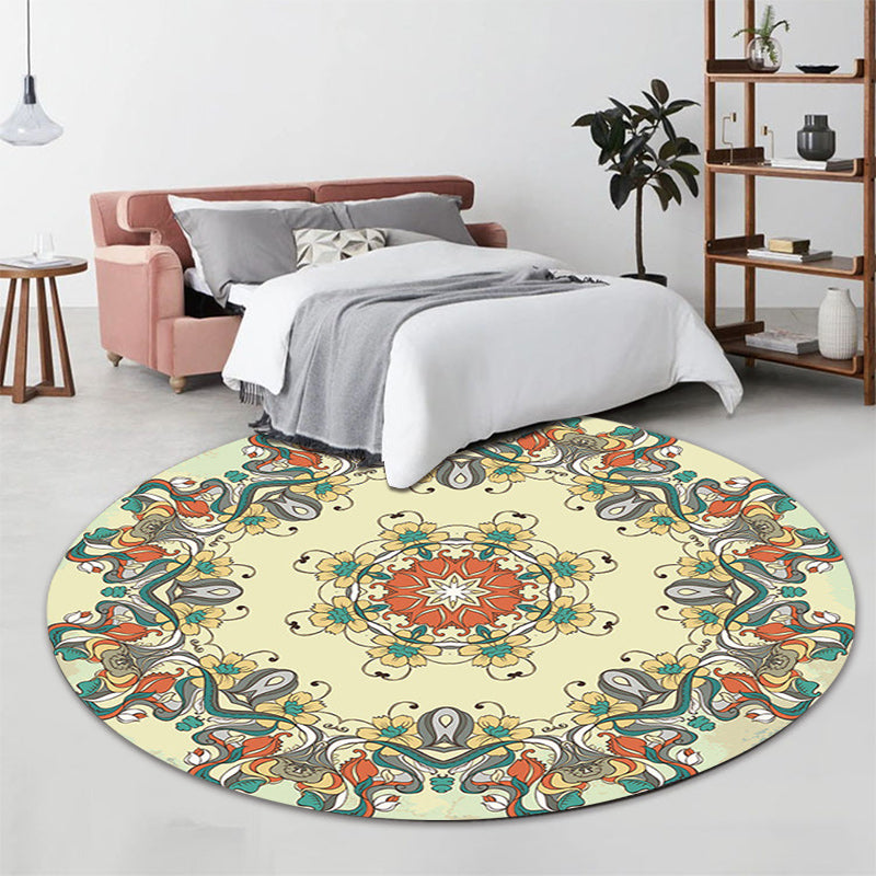 Vintage Floral Print Rug Yellow Flannel Rug Machine Washable Anti-Slip Area Rug for Bedroom Clearhalo 'Area Rug' 'Moroccan' 'Rugs' Rug' 1580443