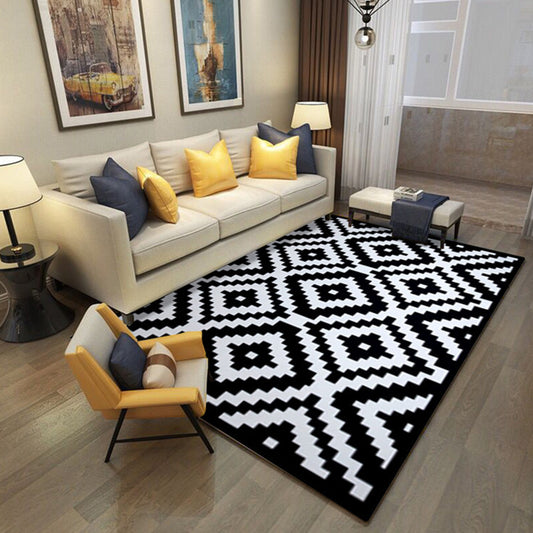 Black and White Scandinavia Rug Geometric Diamond Rug Polyester Washable Stain Resistant Area Rug for Living Room Black-White Clearhalo 'Area Rug' 'Rugs' 'Southwestern' Rug' 1585849