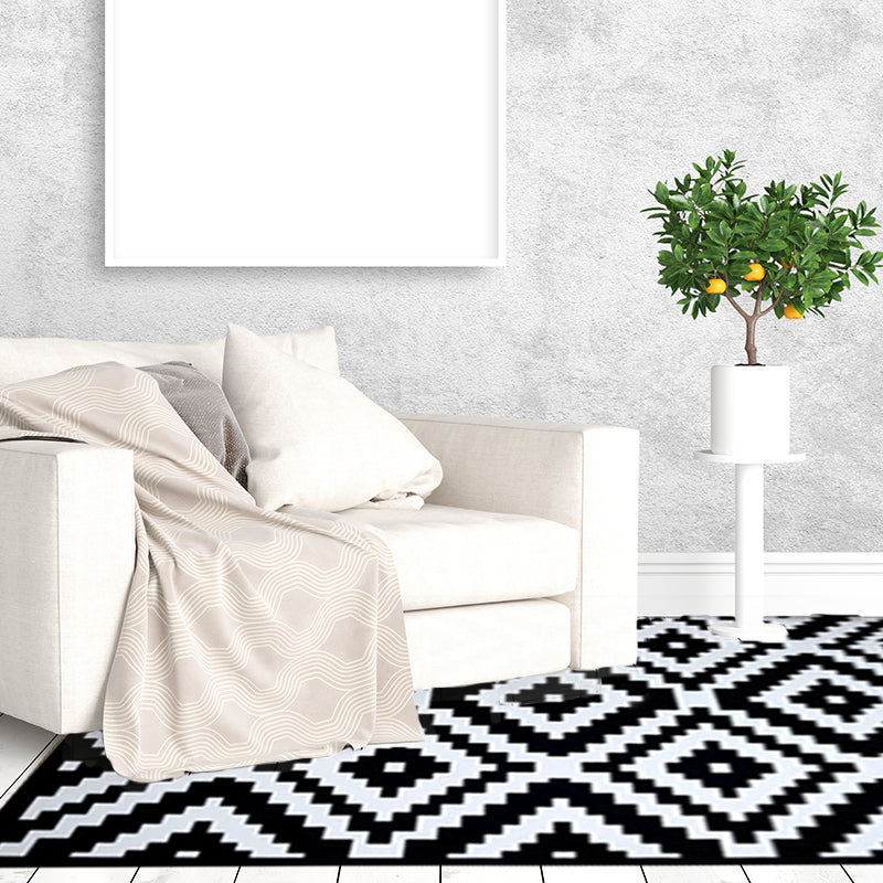Black and White Scandinavia Rug Geometric Diamond Rug Polyester Washable Stain Resistant Area Rug for Living Room Clearhalo 'Area Rug' 'Rugs' 'Southwestern' Rug' 1585851